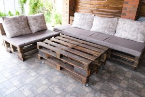 Zrób to sam – Pomysły na samodzielnie wykonany stolik kawowy diy.