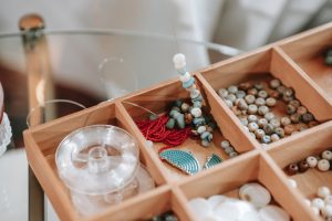 Beadwork w stylu retro – piękna biżuteria z ducha przeszłości