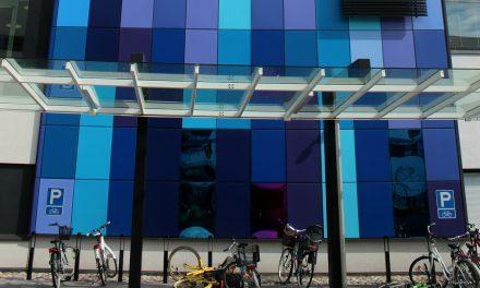 Klej UV do Pleksi: Rewolucja w Precyzyjnym Łączeniu